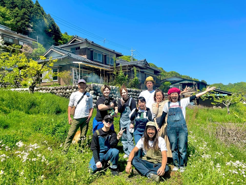 Spring, Day, People, Natural landscape, group of guests, Family