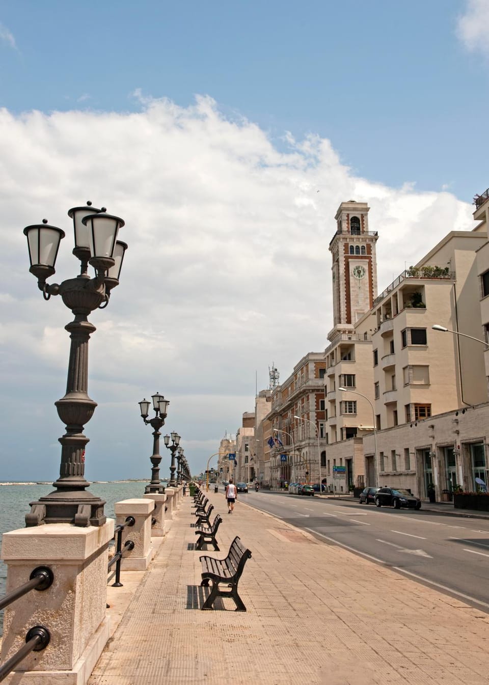 Property building, Neighbourhood, Natural landscape, Evening entertainment, City view, Sea view, Location