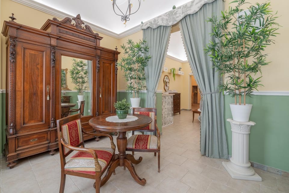 Property building, Living room