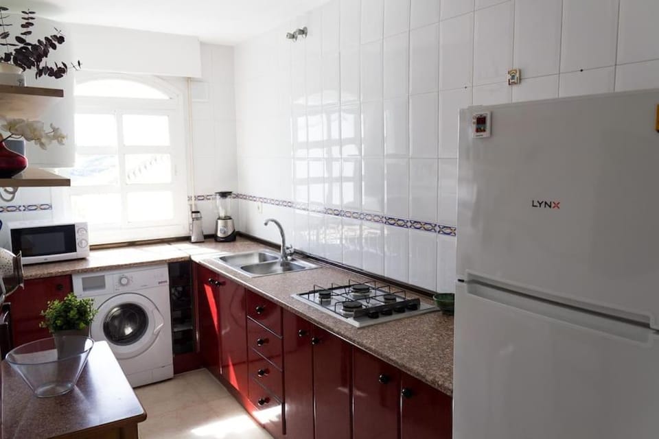 Kitchen or kitchenette, minibar, pet friendly, stove, toaster, washing machine