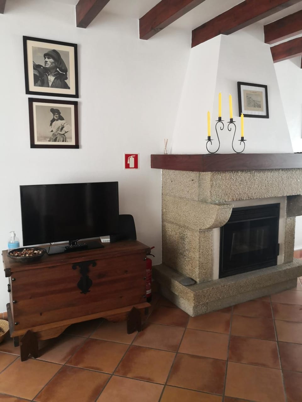TV and multimedia, flat iron