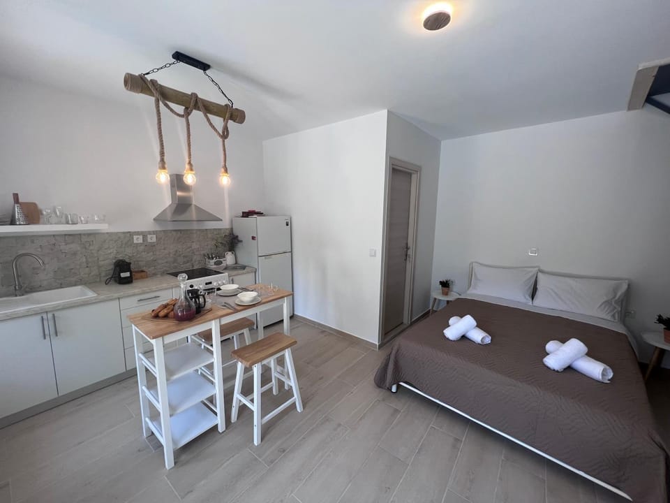 Niko's-Nana's For Two Apartment in Corfu, Greece