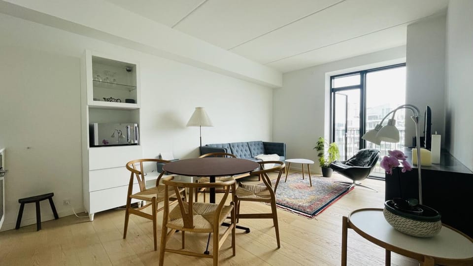 Kitchen or kitchenette, Living room, Dining area