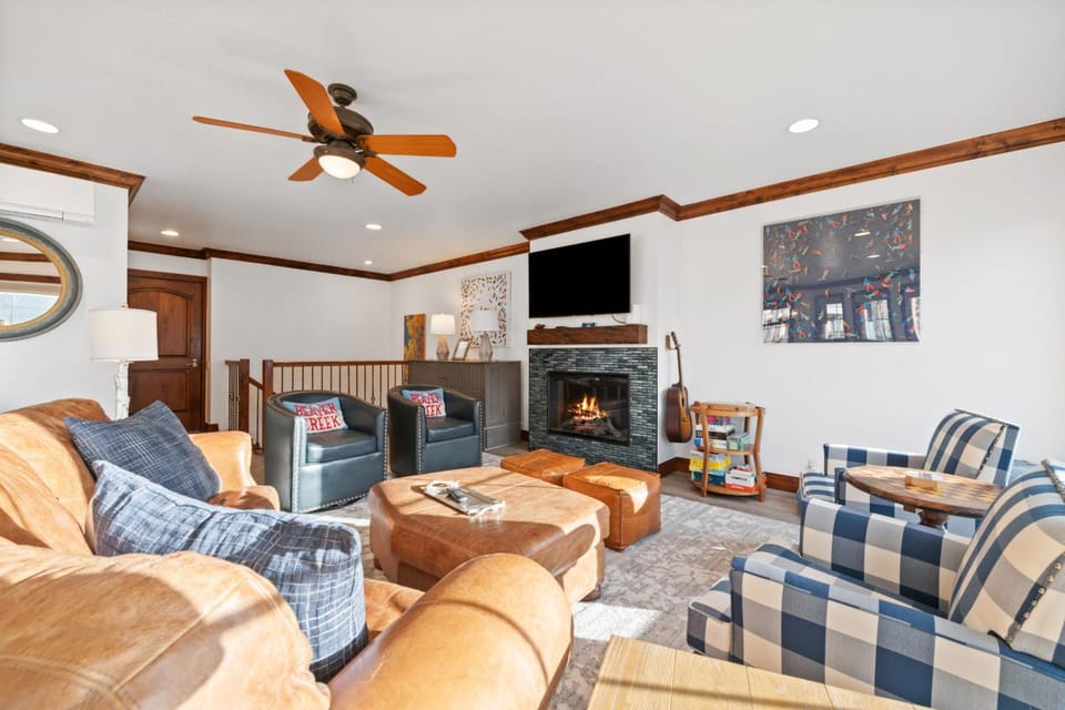 Beaver Creek Centennial 2 Bedroom Residence Apartment in Beaver Creek
