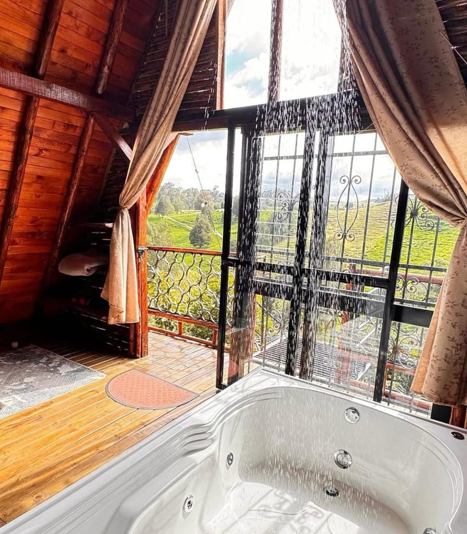 Glamping Milagros Campground/ 
RV Resort in Antioquia