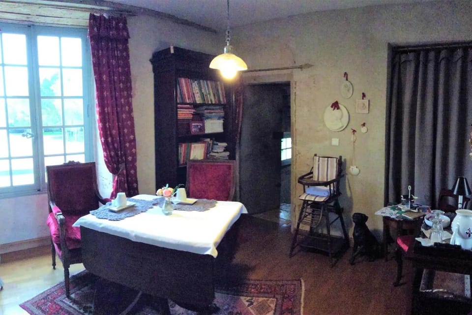 La grand' maison Bed and Breakfast in Centre-Val de Loire
