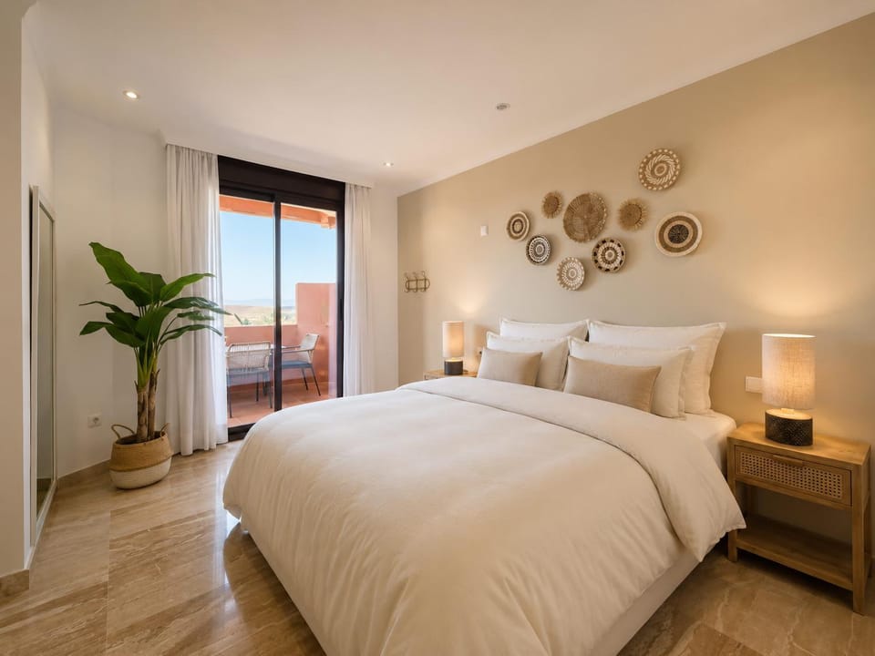 Sea Views Indoor Pool Sauna Gym Wifi Apartment in Costa del Sol