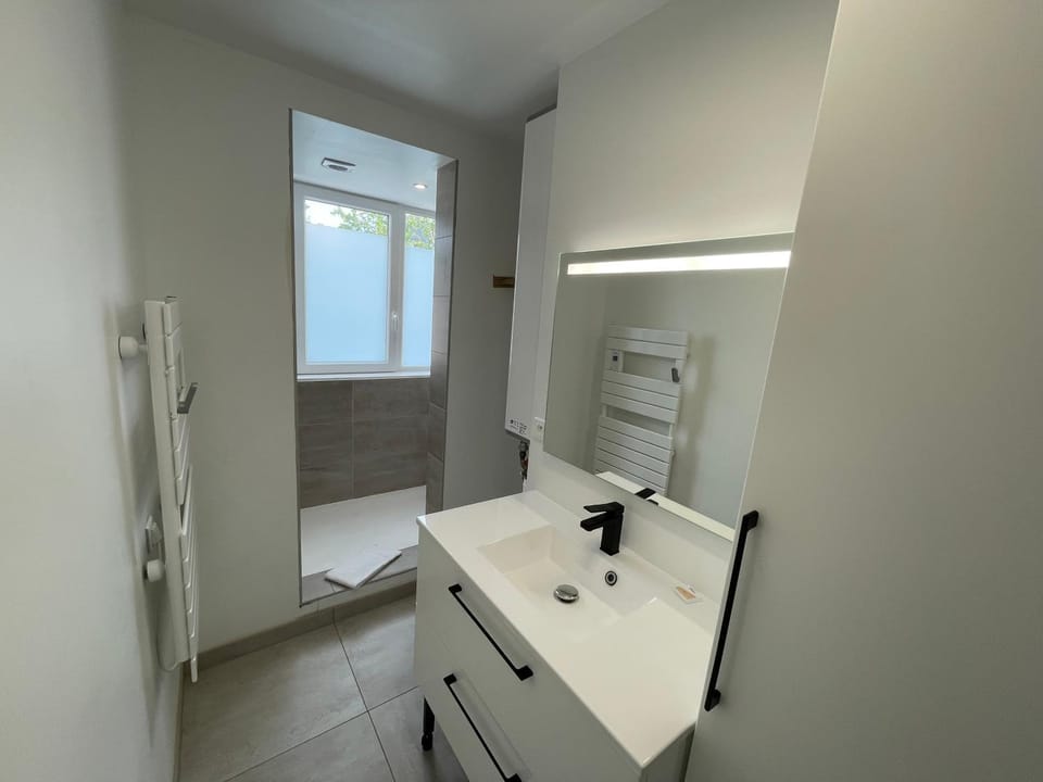 Emeraude YourHostHelper Apartment in Caen