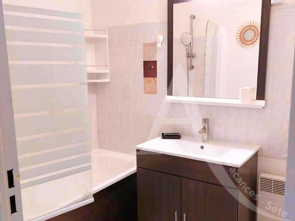 T3 capacite 6 personnes dans residence avec piscine et garage Apartment in Occitanie