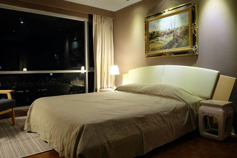 Bed, Night, View (from property/room), Photo of the whole room, Bedroom