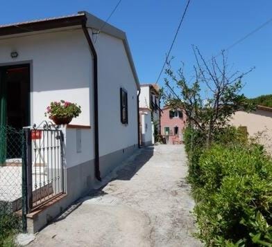 Casa Ventitre House in Campo nell'Elba