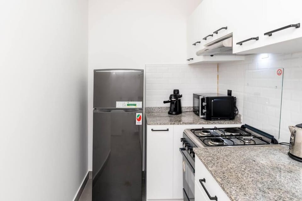150Mbps WiFi · 1BR · Pool · Downtown Apartment in Dubai