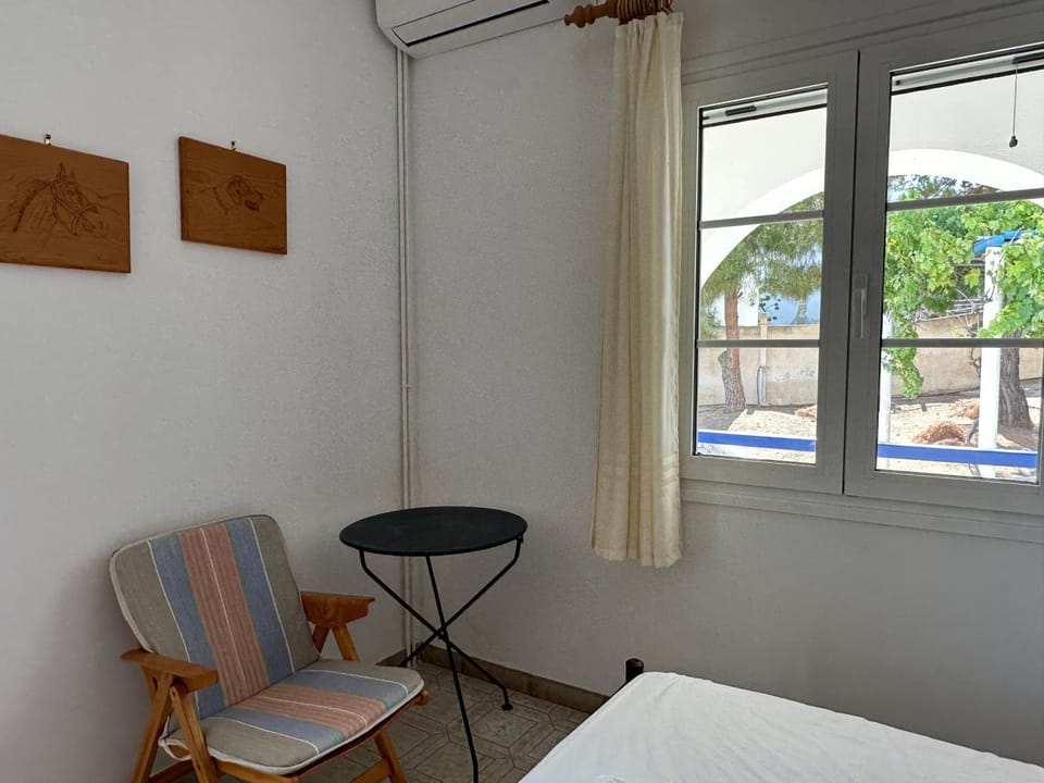 Molly’s Home House in Decentralized Administration of the Aegean