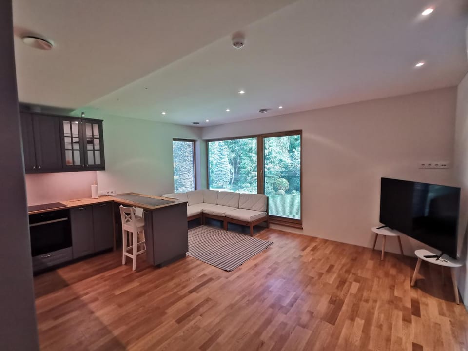 Communal lounge/ TV room, Bed, TV and multimedia, Dining area