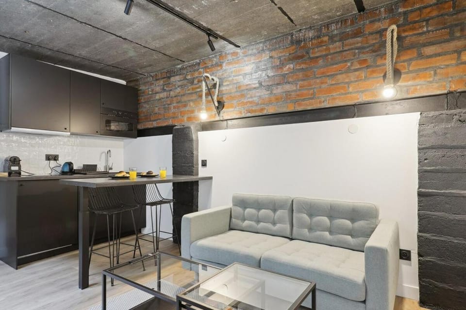 Maisons Alfort 6 Luxurious little house with private garden and Jacuzzi Apartment in Créteil