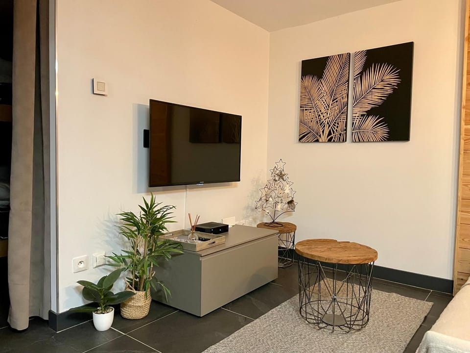 Studio neuf et chaleureux Apartment in Piedmont