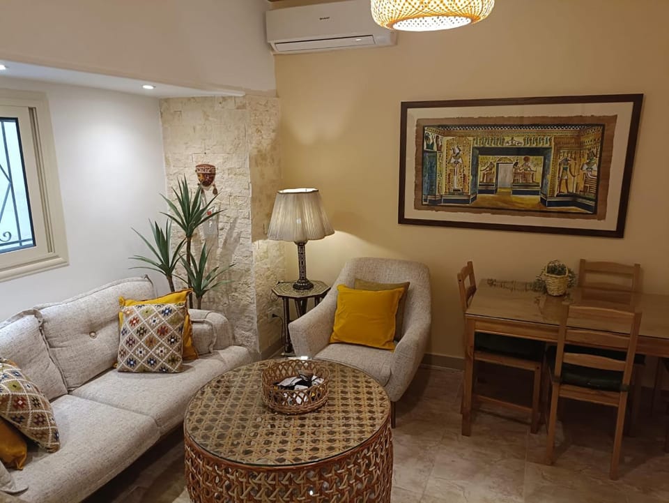 The Helio Suite Modern 1bdrm Apartment in Cairo Governorate