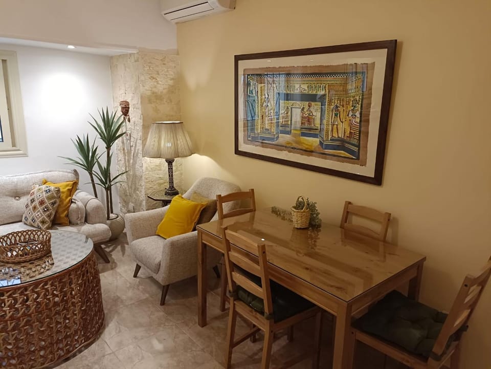 The Helio Suite Modern 1bdrm Apartment in Cairo Governorate