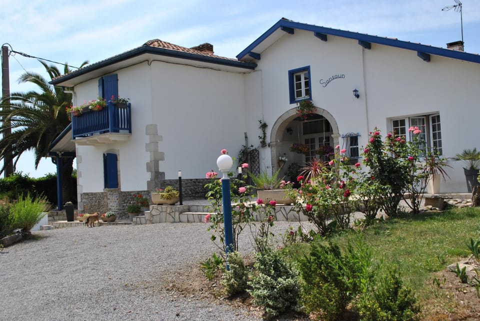 maison SANSOUN Bed and Breakfast in French Basque Country