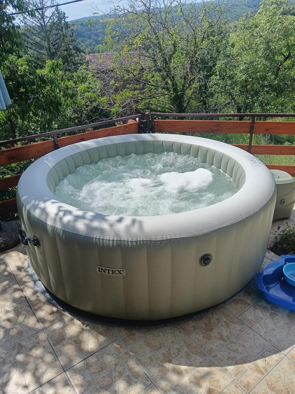 Swimming pool