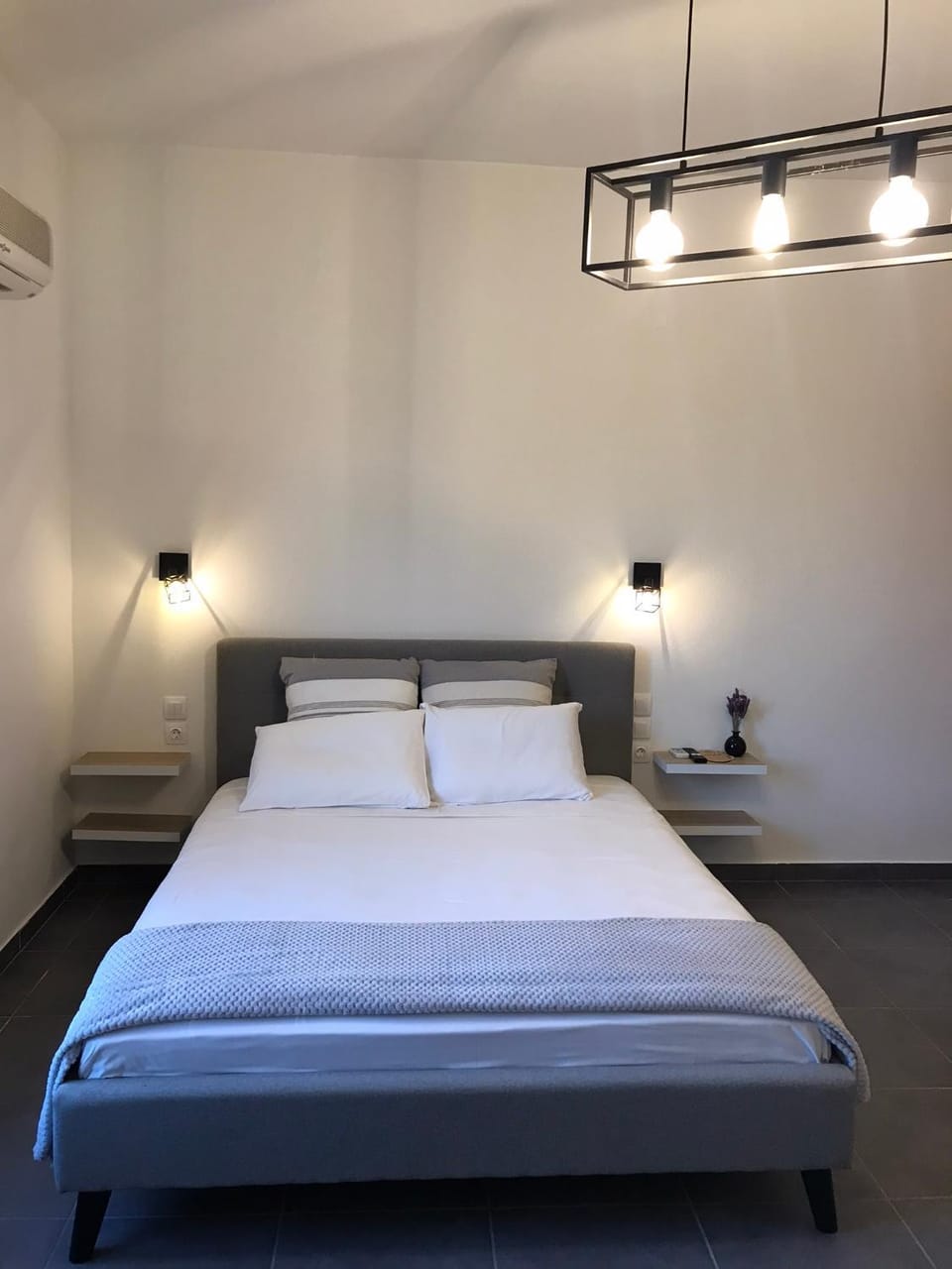 VENTI STUDIOS Bed and Breakfast in Skiathos