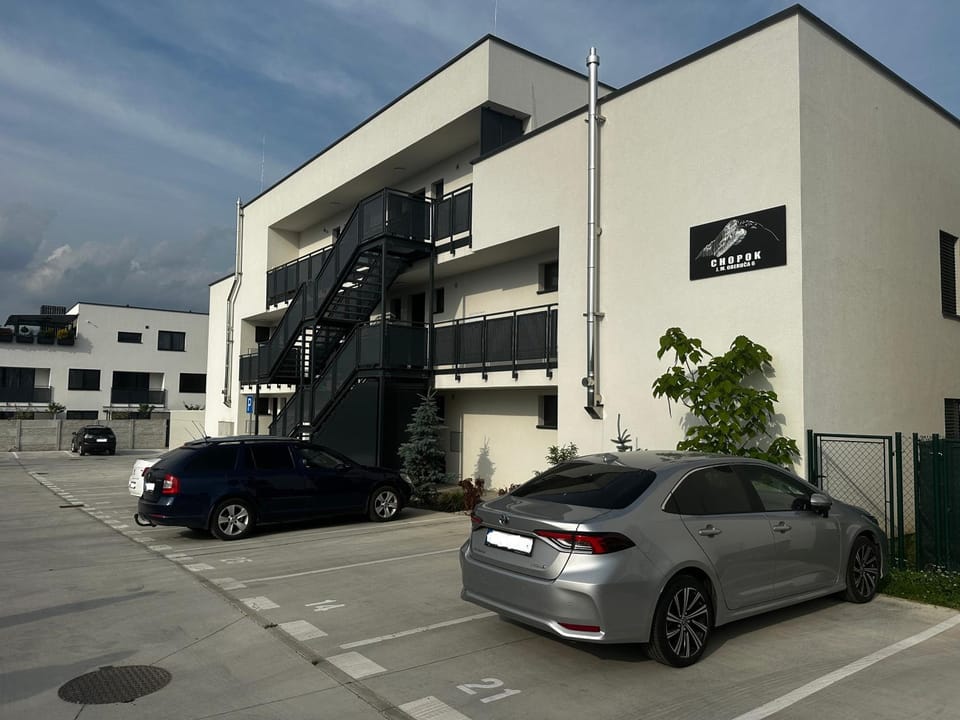 Property building, Parking