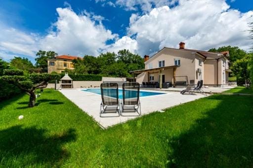 Garden, Swimming pool