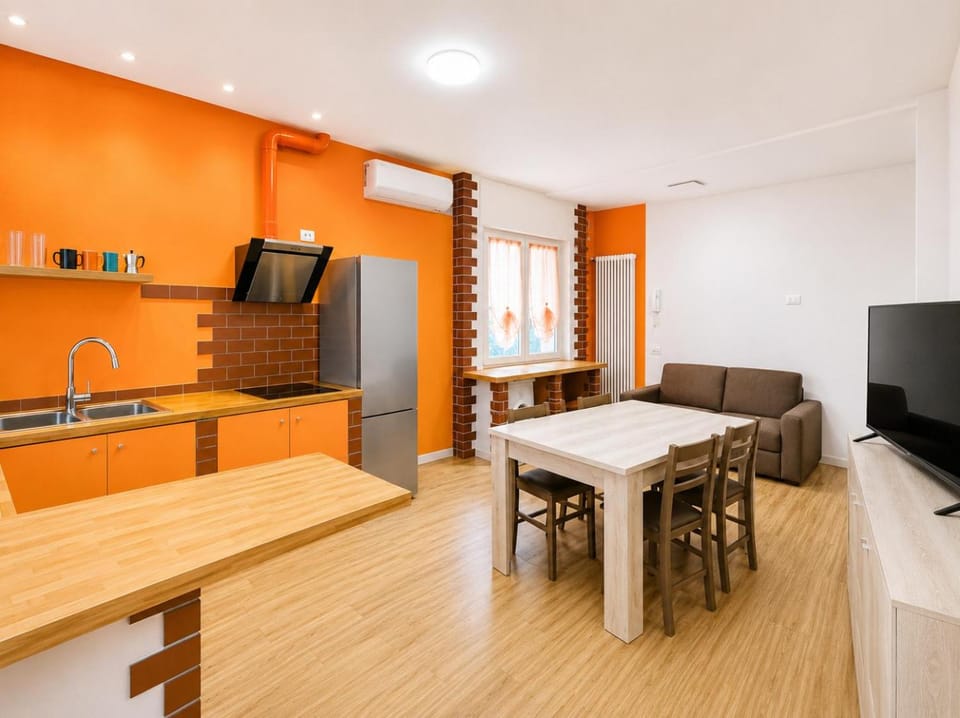 Facade/entrance, Living room, Seating area, kitchen