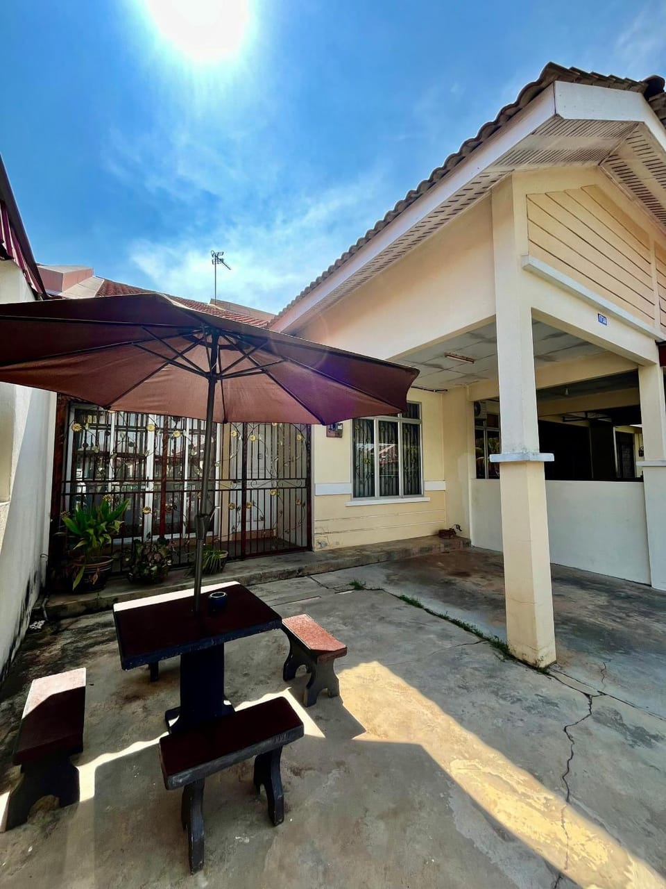 Property building, Patio, Facade/entrance, Day, View (from property/room), Parking