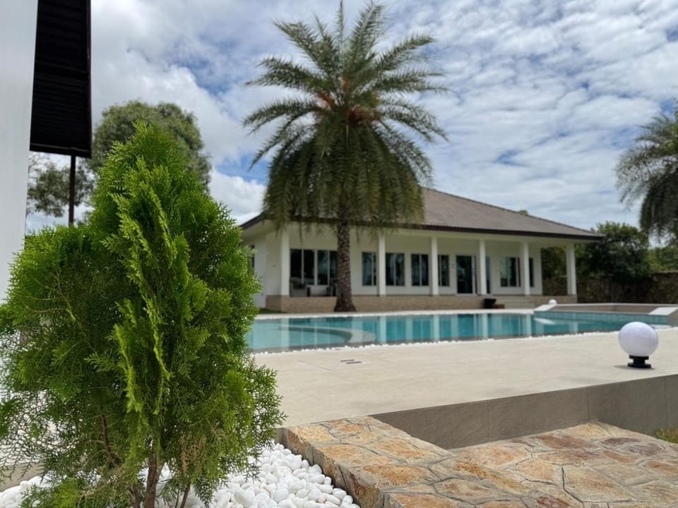Arom Pool Villa Pattaya 1 Villa in Pattaya City
