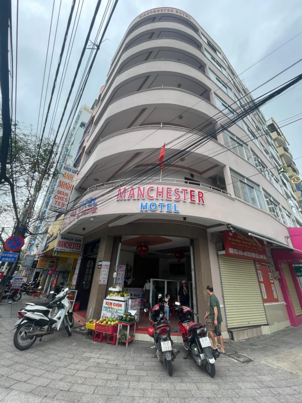 Property building, Day