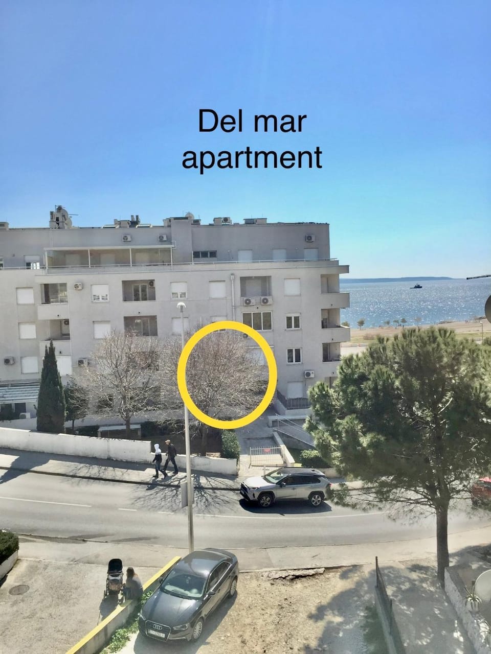 Del mar apartment, two bedrooms, beachfront Apartment in Split
