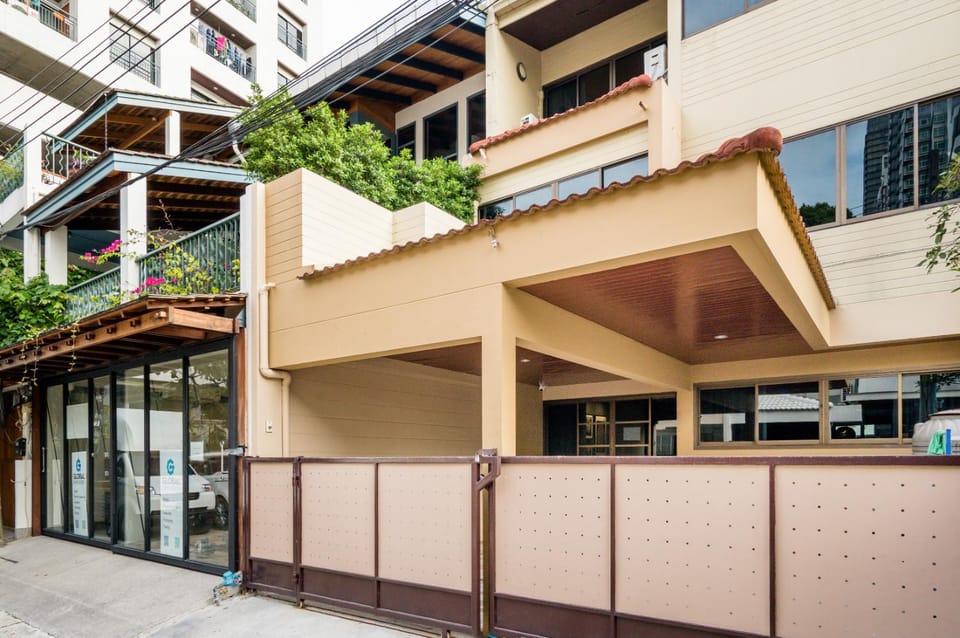 Laid Back Bangkok Living in a Retro Chic Retreat Apartment in Bangkok