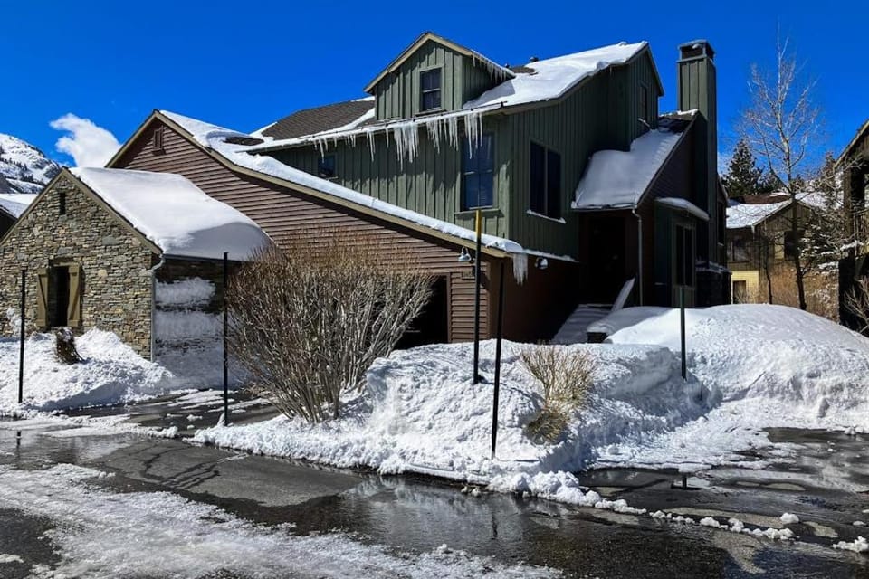 Lodges 1136 Apartment in Mammoth Lakes