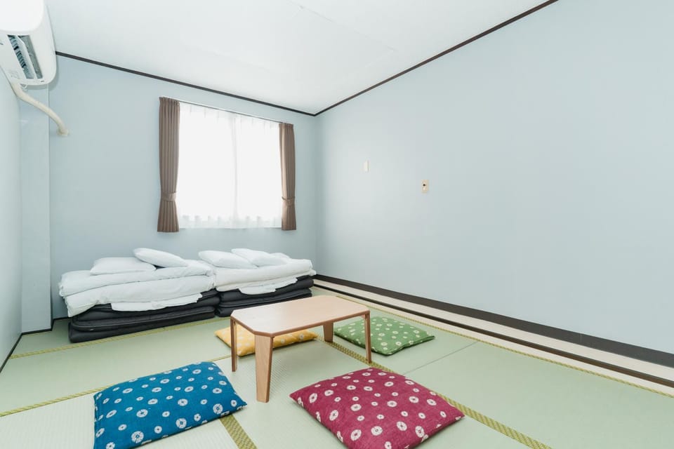 Portside Stay 石垣島 離島ターミナル徒歩3分 バスターミナル前 室内リニューアル Hotel in Okinawa Prefecture