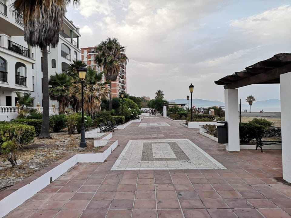 Apartamento en Marina Puerto de la Duquesa Apartment in Costa del Sol