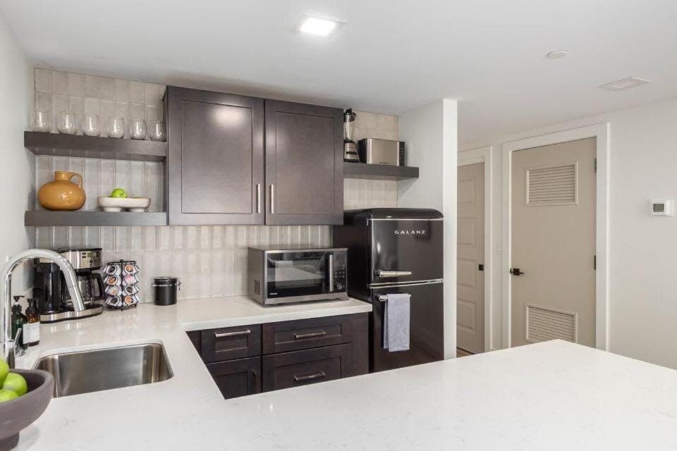 The LUX at Craftsman - Heart of Old Town Studio 3 House in Scottsdale