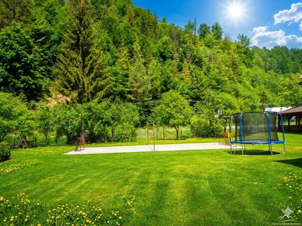 Property building, Garden view