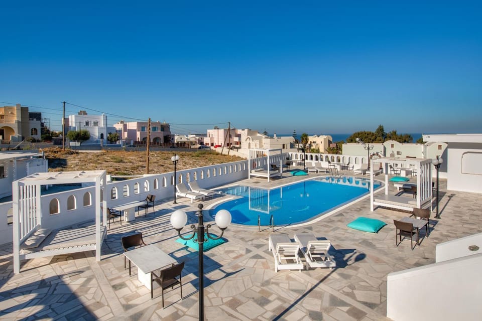 Pool view, Swimming pool, Swimming pool