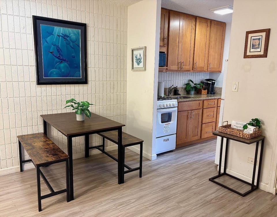 Relaxing Kalakauan 1-Bedroom Apartment in McCully-Moiliili
