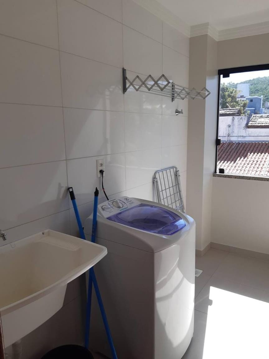 Residencial Giovana Apartment in Porto Belo