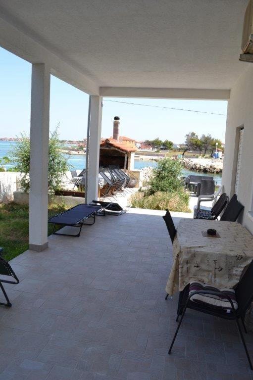Apartmani Liverić 2 Apartment in Zadar County