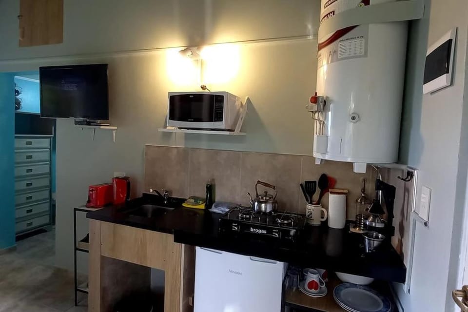 TV and multimedia, Kitchen or kitchenette, minibar, stove, toaster