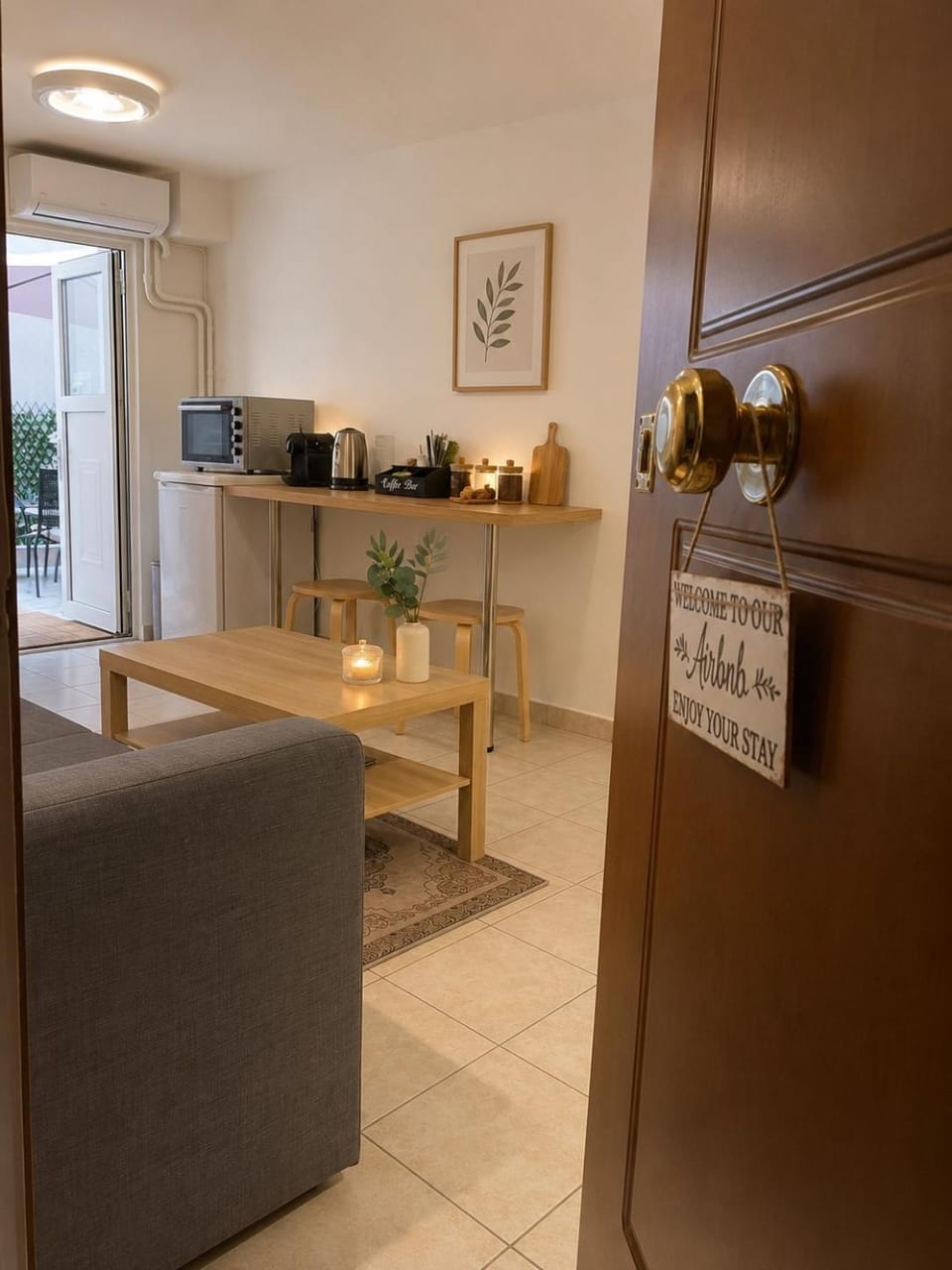 Coffee/tea facilities, Kitchen or kitchenette, oven