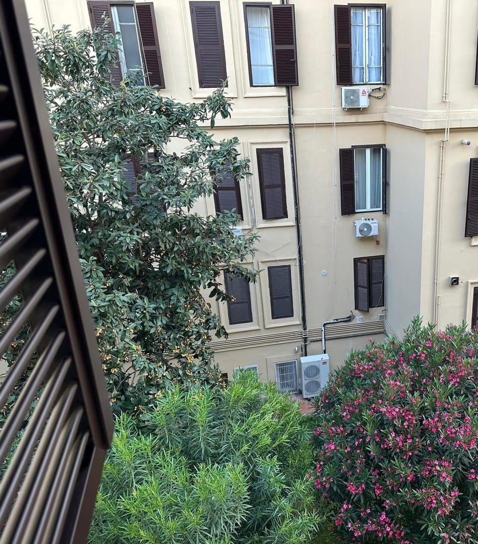 Property building, Garden, View (from property/room), Garden view