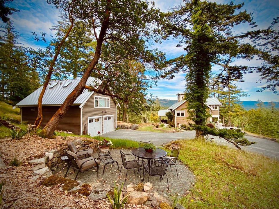 Property building, Spring, Day, Natural landscape, Garden