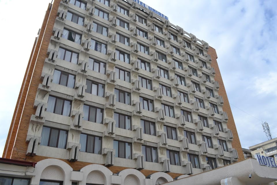 Property building, Day