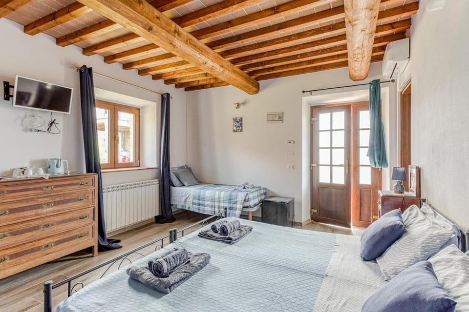 La Quinta Decima Bioagriturismo Farm Stay in Tuscany