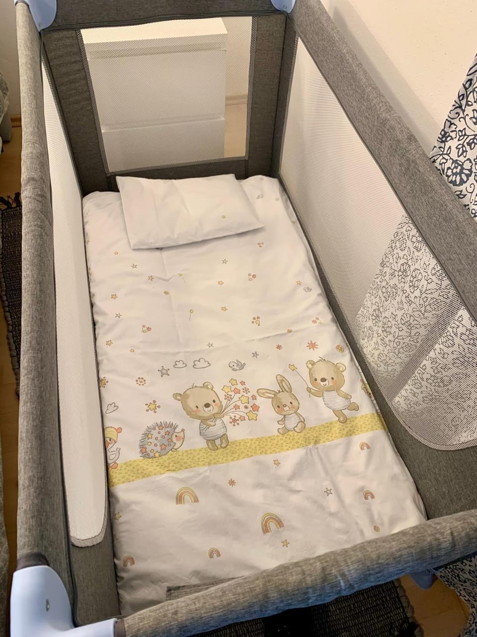 cot