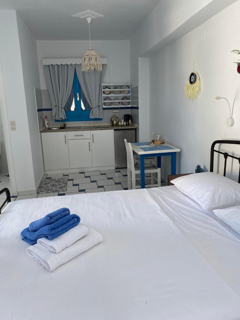 GIAVASI SEASIDE FINIKI Apartment in Karpathos, 857 00, Greece